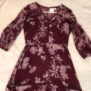 burgundy lauren conrad flowy/ ruffle floral dress